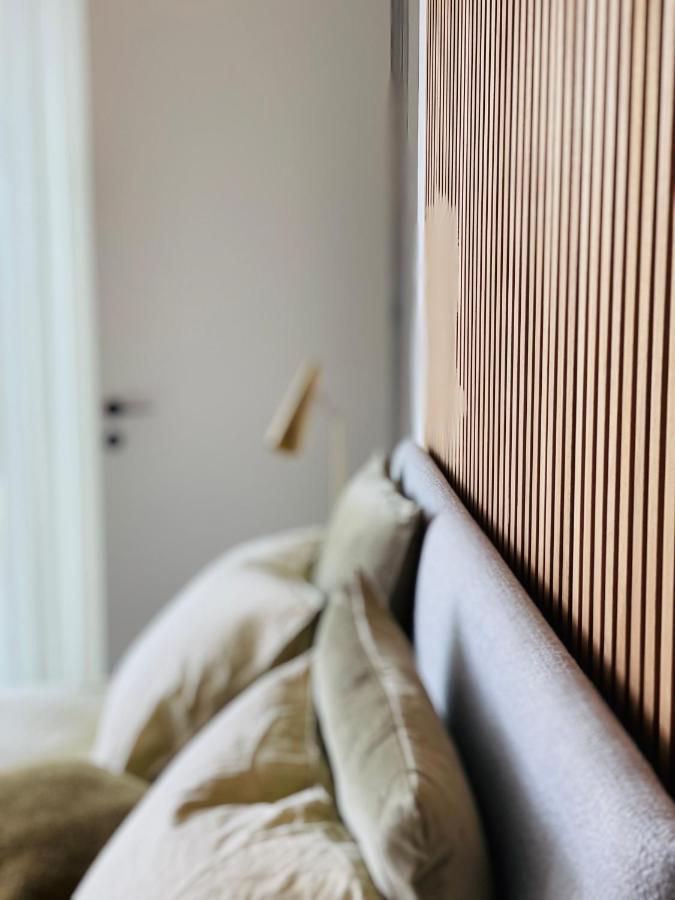 メレルベーケ Lit De Clemot Bed & Breakfast エクステリア 写真